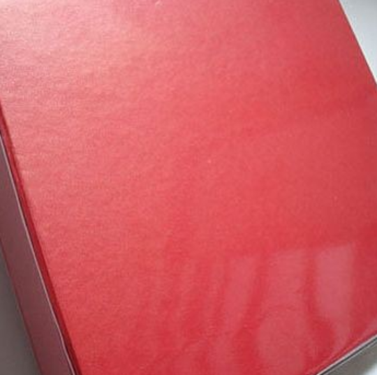 Imagem de Álbum Para Scrapbooking 30,5x30,5cm Vermelho Intenso | Oficina do Papel